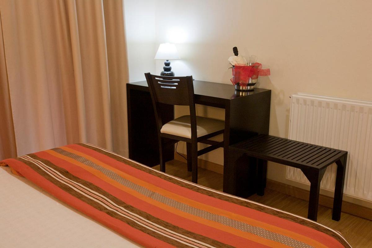 Hotel O Amenal Extérieur photo
